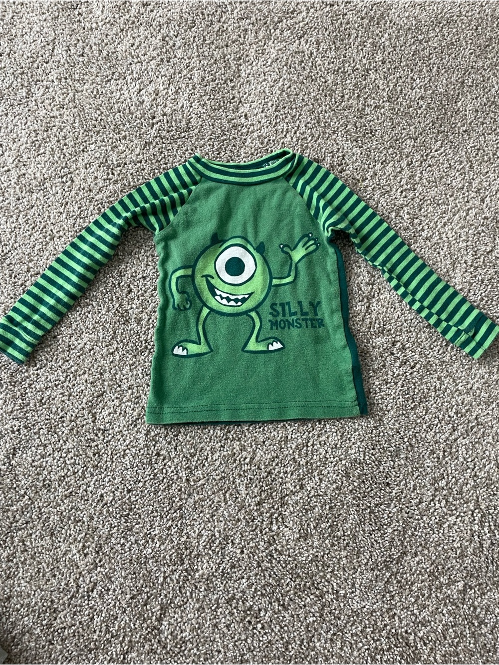 ‼️Mix and Match 3 items for $5‼️ Disney Pixar 2T Mike Wazowski Monster’s PJ top